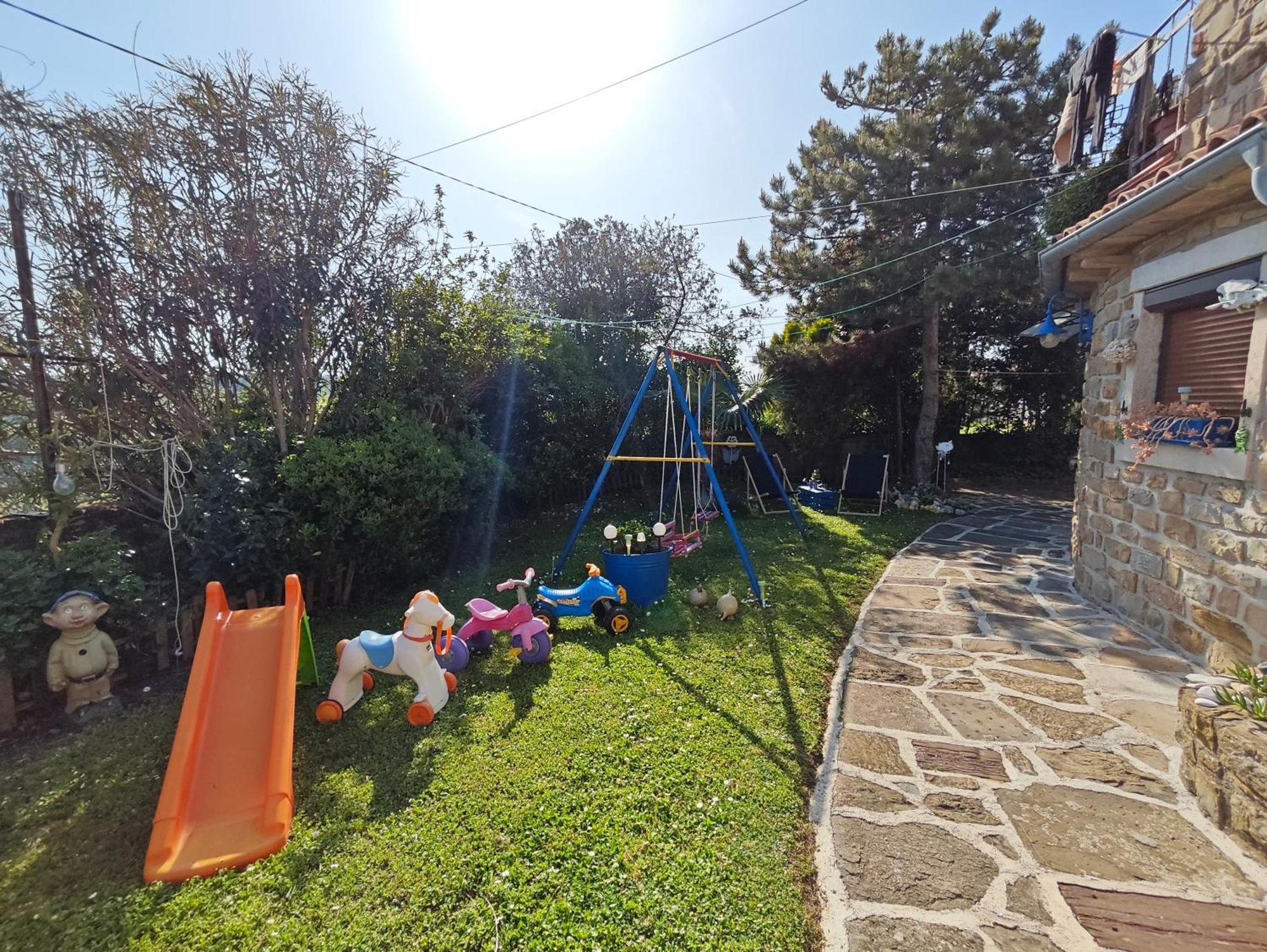 Cozy Istrian House Izola Exterior foto