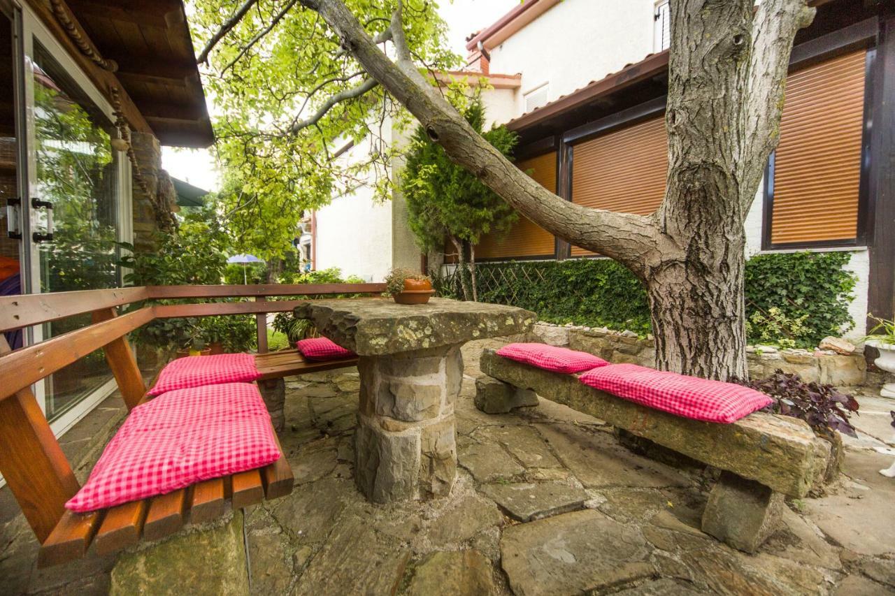Cozy Istrian House Izola Exterior foto